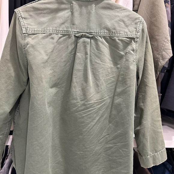 AMO Army Green Shirt/Jacket in Size Small - Picture 2 of 3
